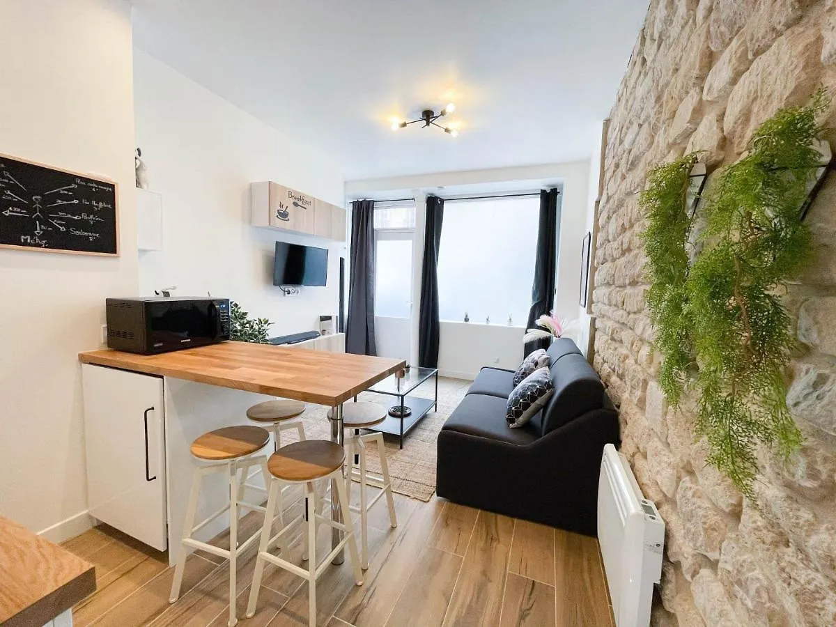 LE GRACIEUX - MILORA INN - Central París Francia